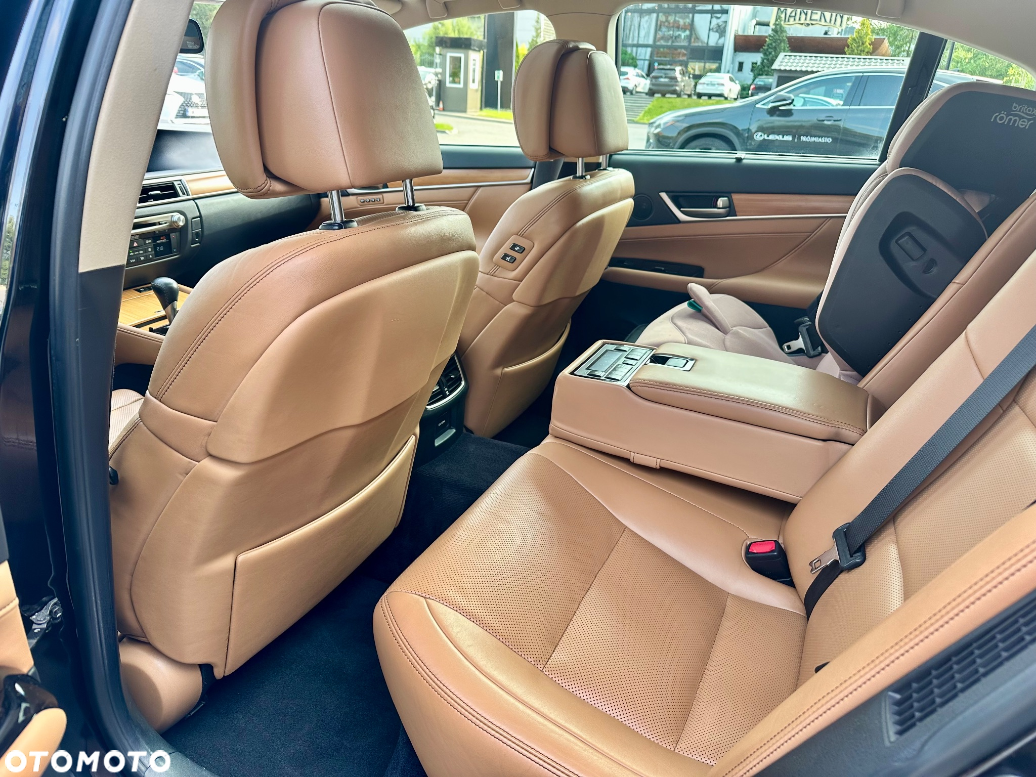 Lexus GS 450h Prestige + - 12