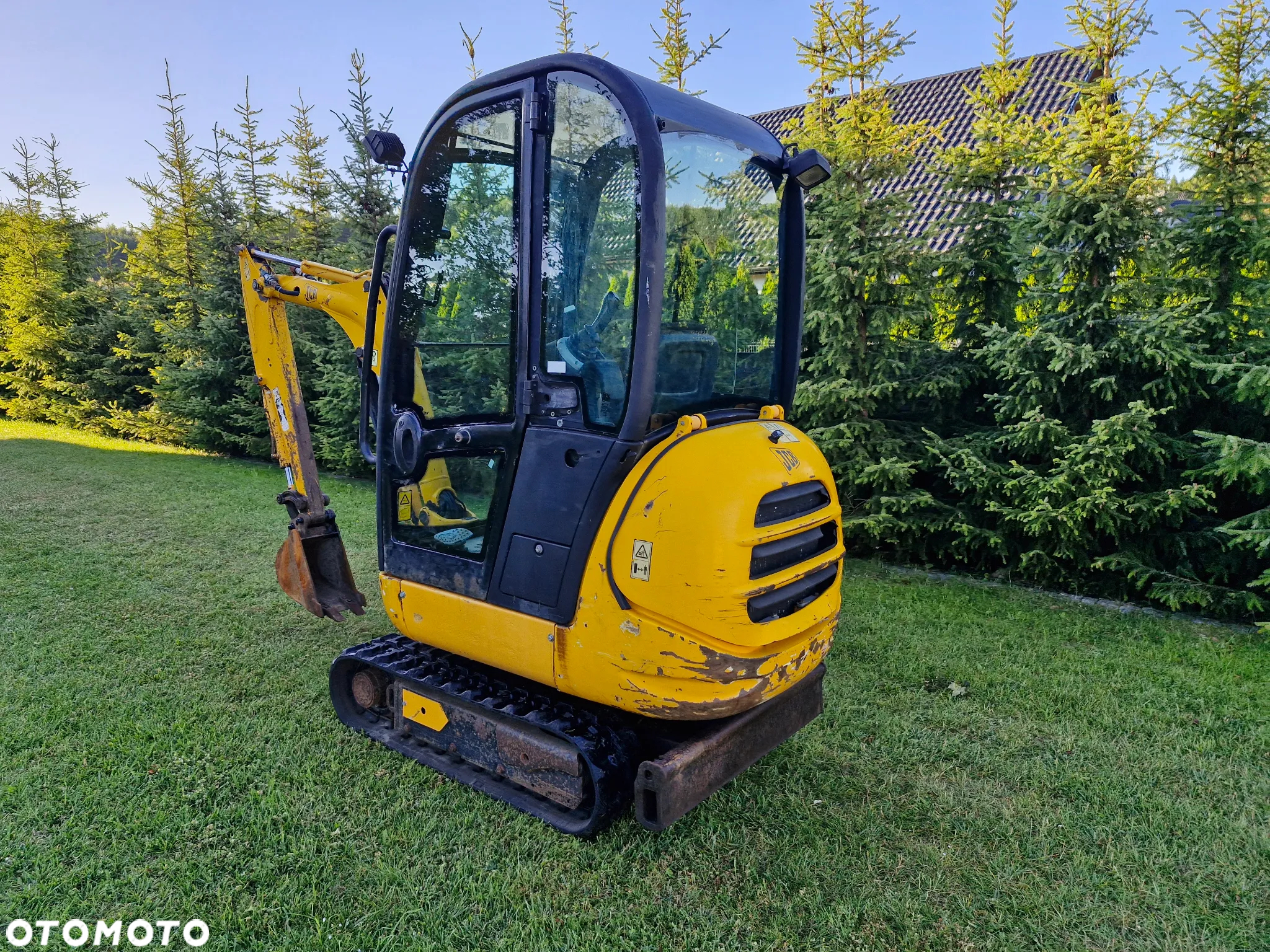JCB 8014 - 3