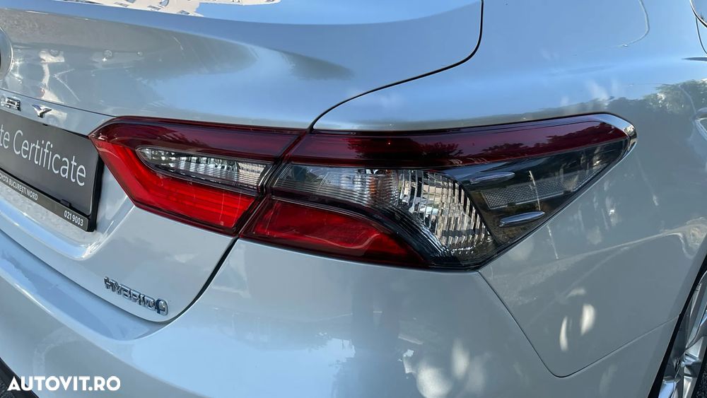 Toyota Camry 2.5 Business - 21