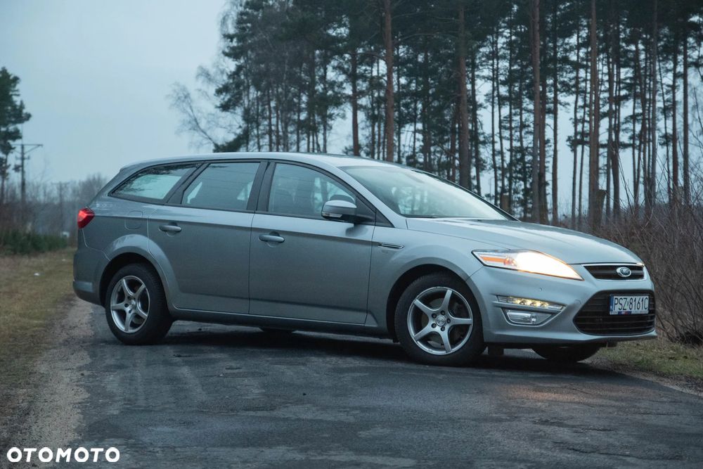 Ford Mondeo 2.0 TDCi Ambiente - 3