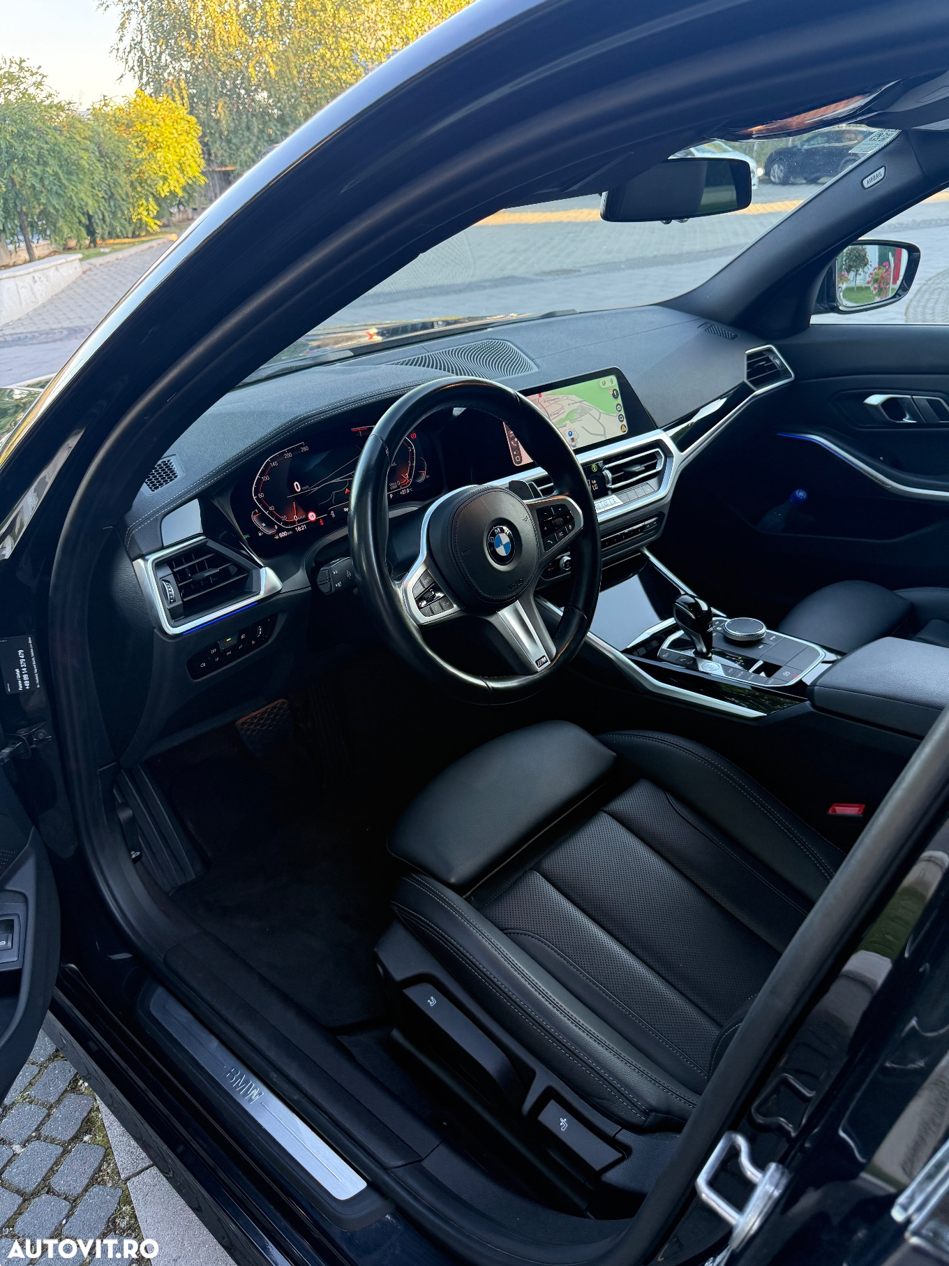 BMW Seria 3 318i AT - 6