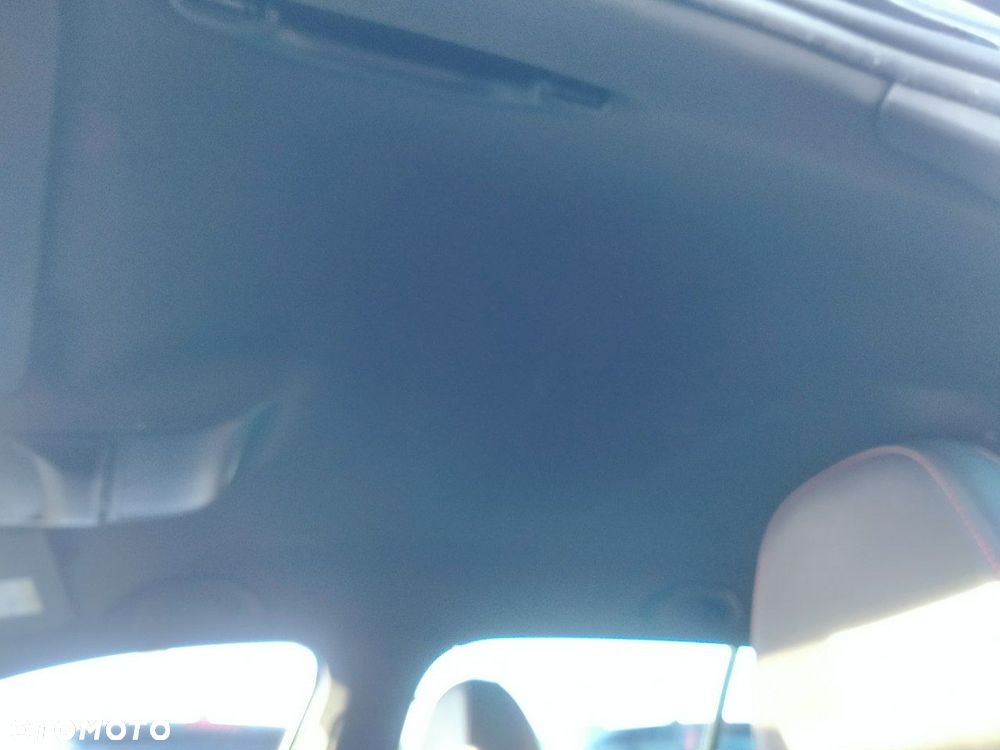 Skoda Octavia 2.0 TDI RS DSG - 23