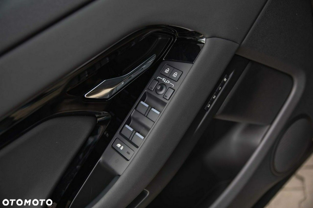 Land Rover Range Rover Evoque - 17