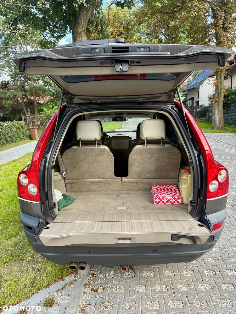 Volvo XC 90 4.4 V8 AWD Momentum - 10