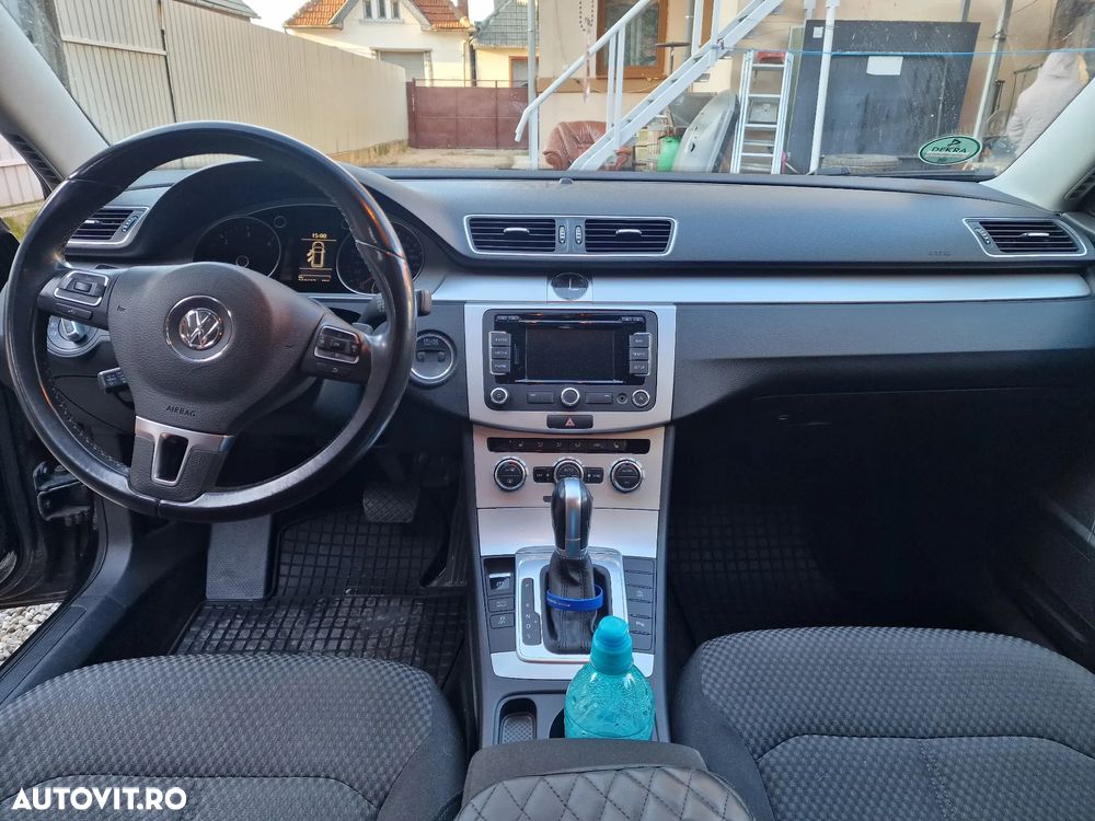 Volkswagen Passat Variant 2.0 TDI DSG BlueMotion Technology Business Edition - 10