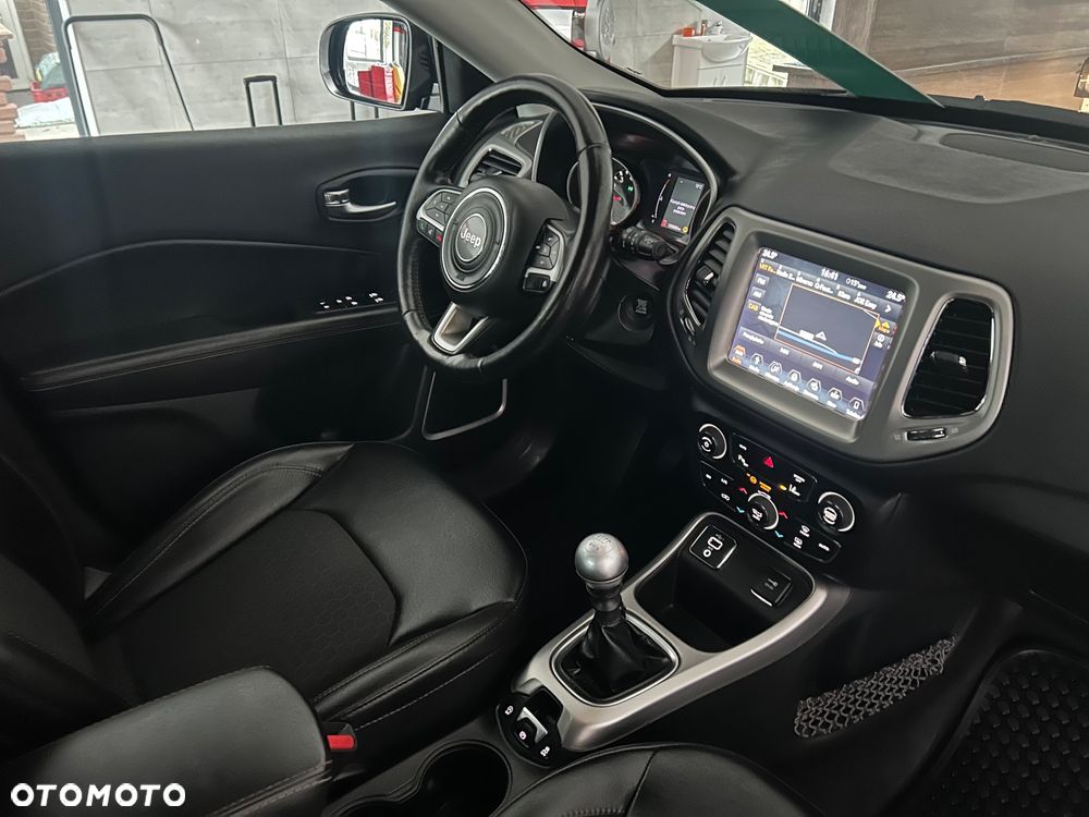 Jeep Compass 1.4 MultiAir Business Line - 26