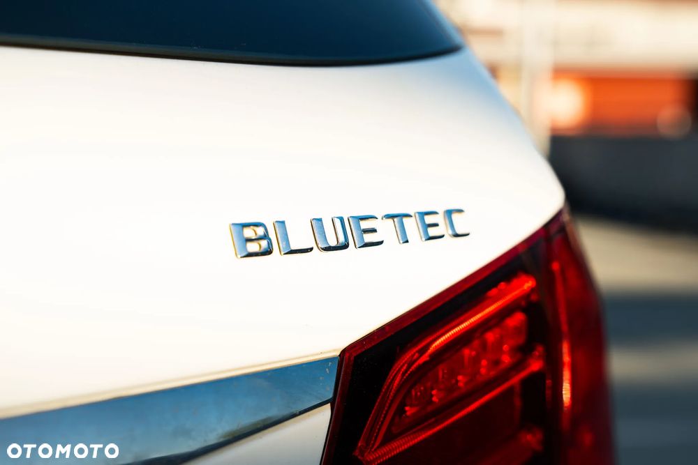 Mercedes-Benz Klasa E 220 BlueTEC BlueEFFICIENCY Edition 9G-TRONIC Avantgarde - 14