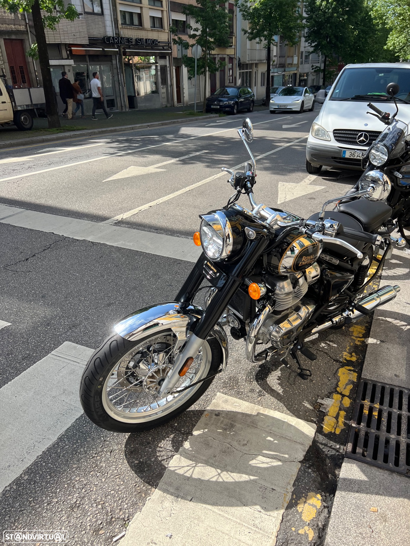 Royal Enfield Classic Classic 650 Black Chrome - 2