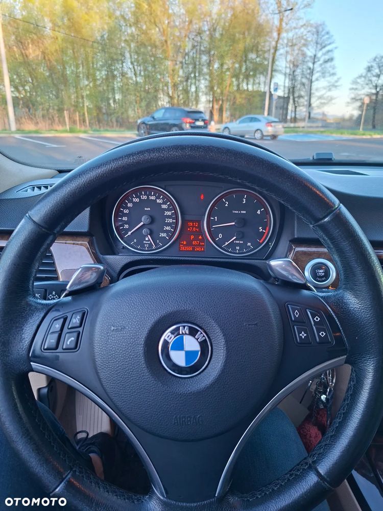 BMW Seria 3 - 22