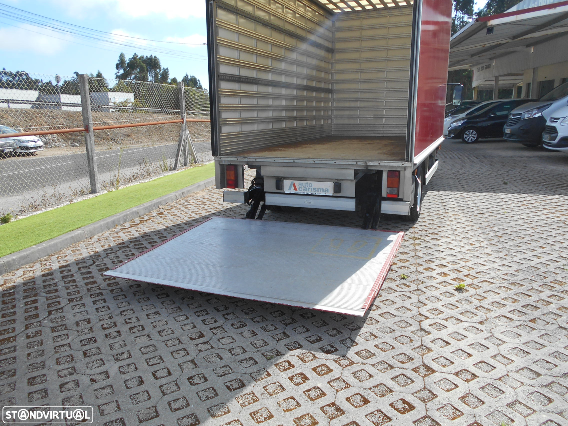 Toyota DYNA 3.0 136CV CONTENTOR E PLATAFORMA - 10