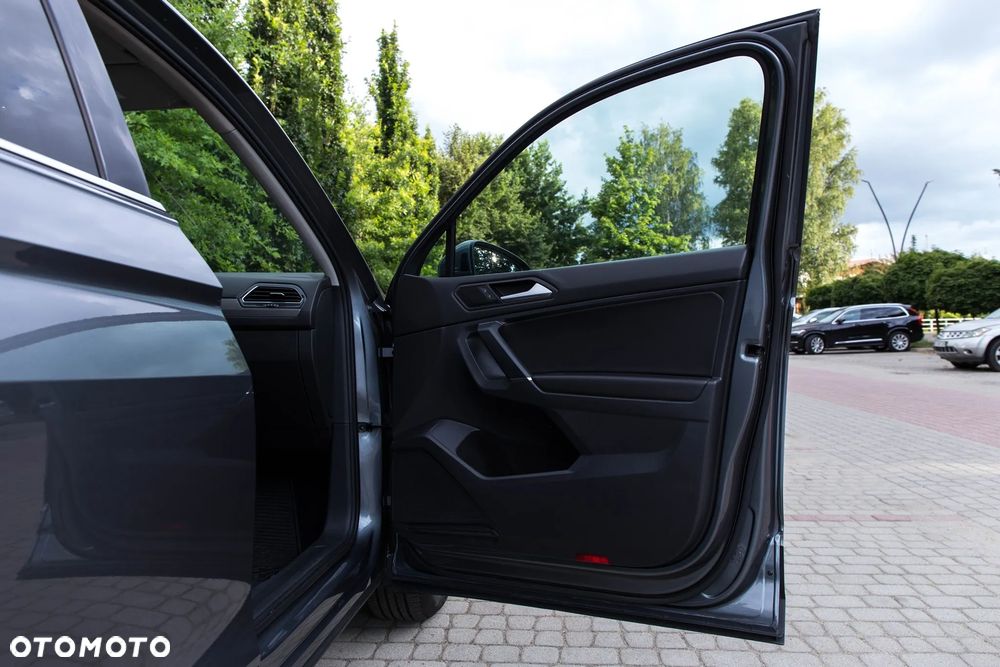 Volkswagen Tiguan Allspace 2.0 TSI 4Mot Comfortline DSG 7os - 22