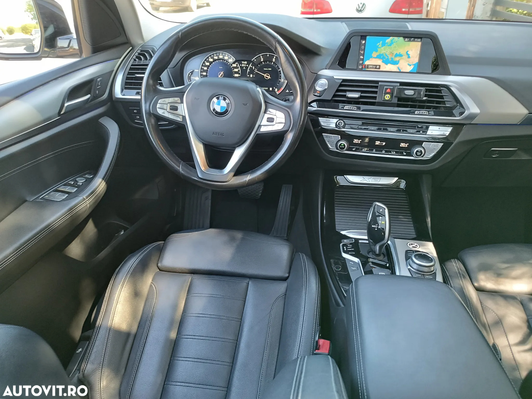 BMW X3 xDrive20d AT Luxury Line - 12