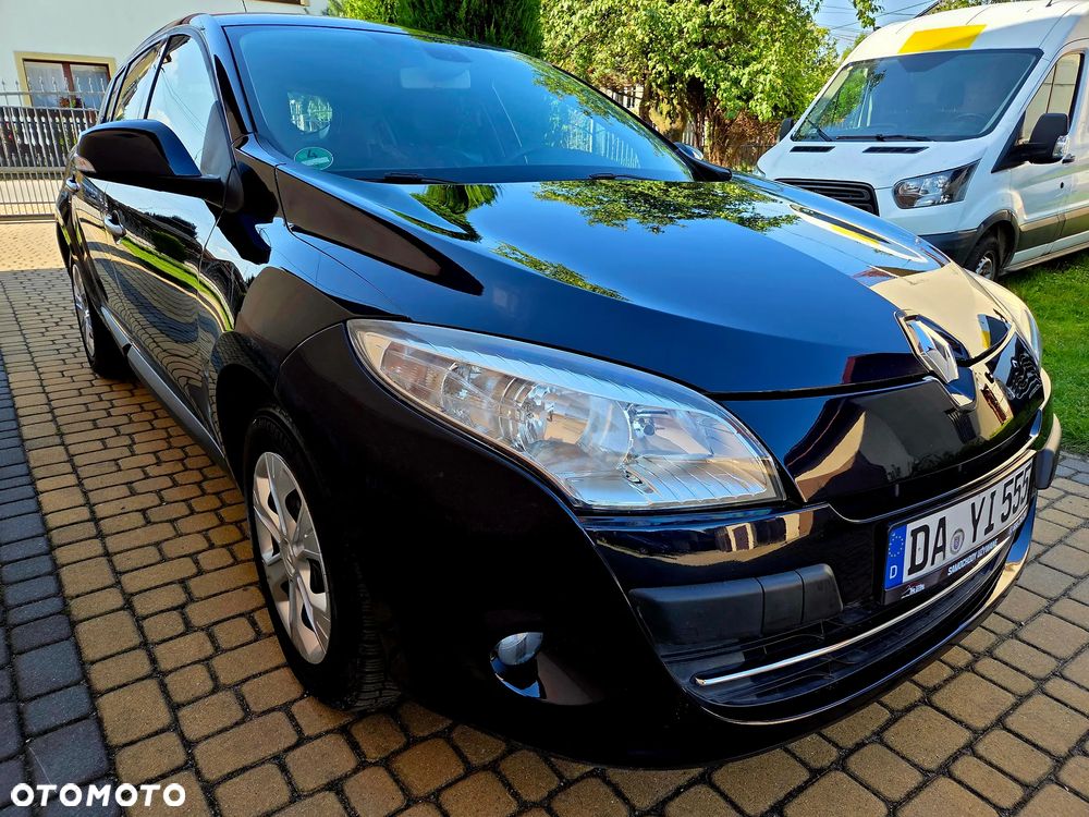 Renault Scenic 1.6 16V 110 Dynamique - 11