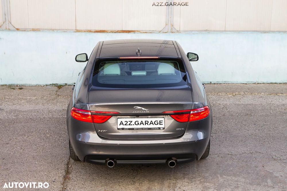 Jaguar XF 35t RWD Prestige - 12