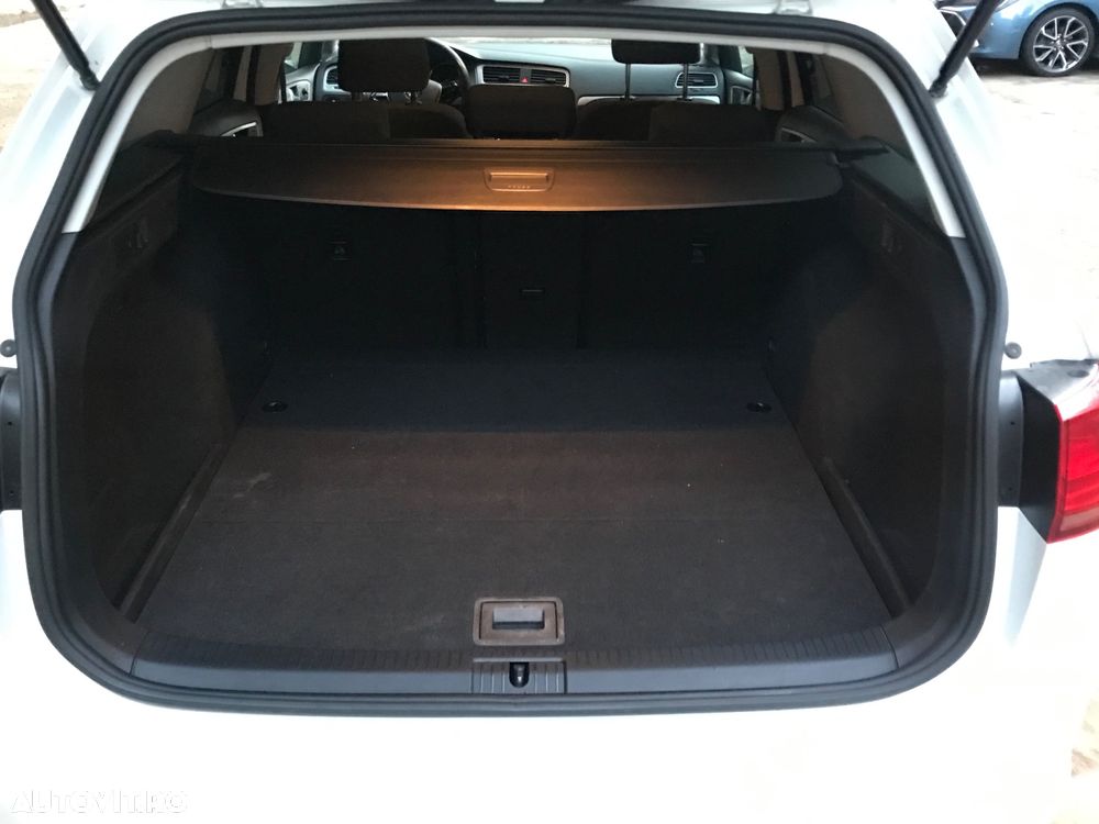 Volkswagen Golf 1.6 TDI BMT Comfortline - 7