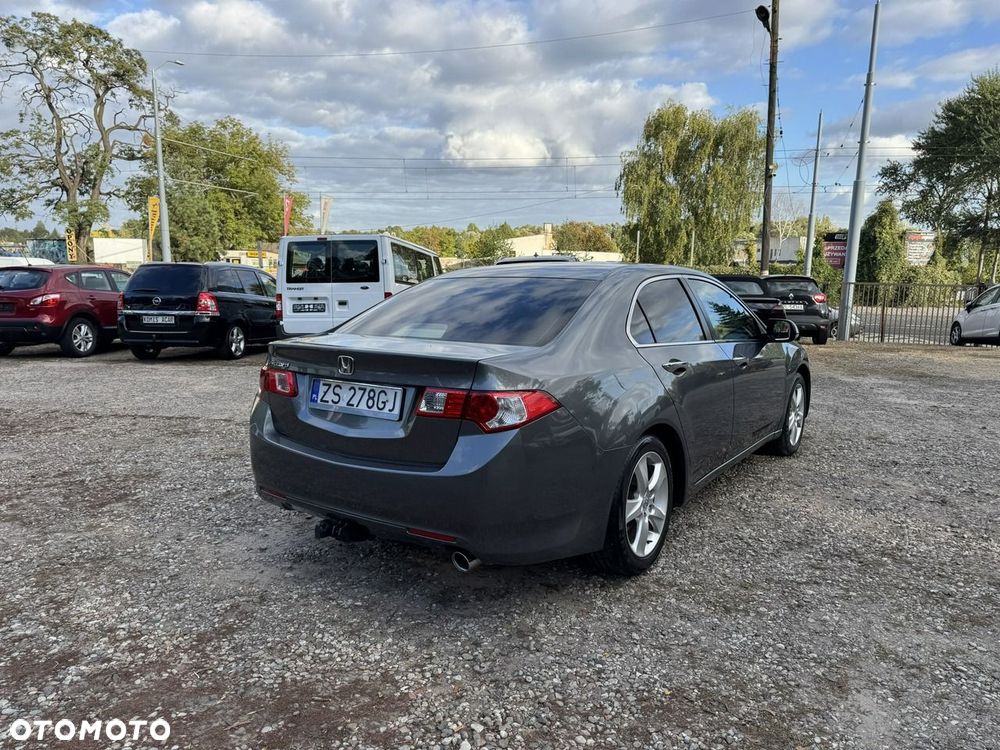 Honda Accord 2.0 Elegance - 28