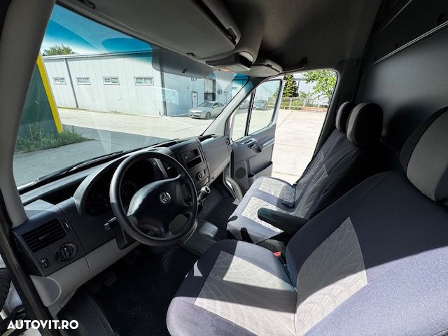 Volkswagen Crafter - 13