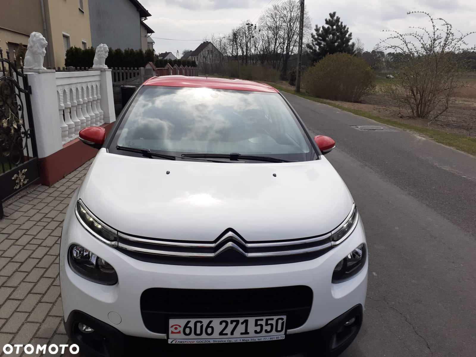 Citroën C3 1.2 PureTech Plus - 2