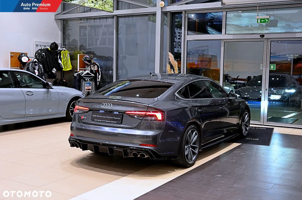 Audi S5 Sportback - 16