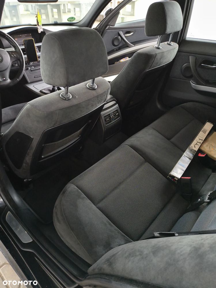BMW Seria 3 318i Edition Sport - 14