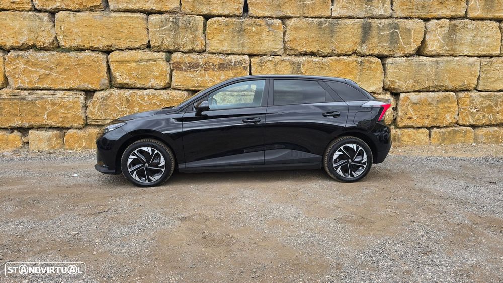 MG MG4 64 kWh Comfort - 3