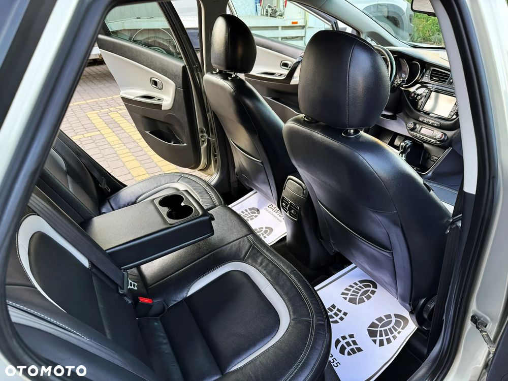 Kia Ceed 1.6 GDI Edition 7 - 34