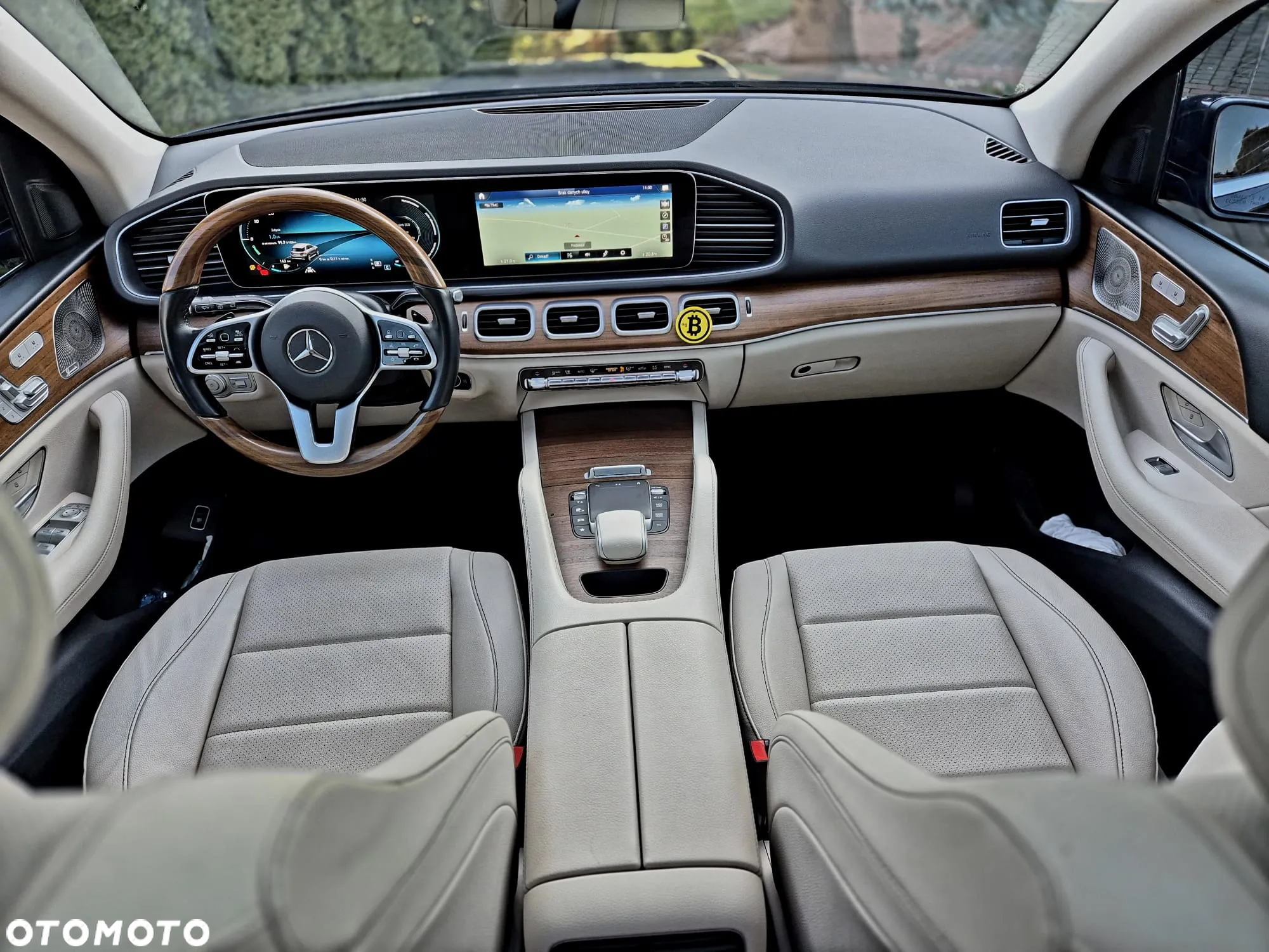 Mercedes-Benz GLE - 24