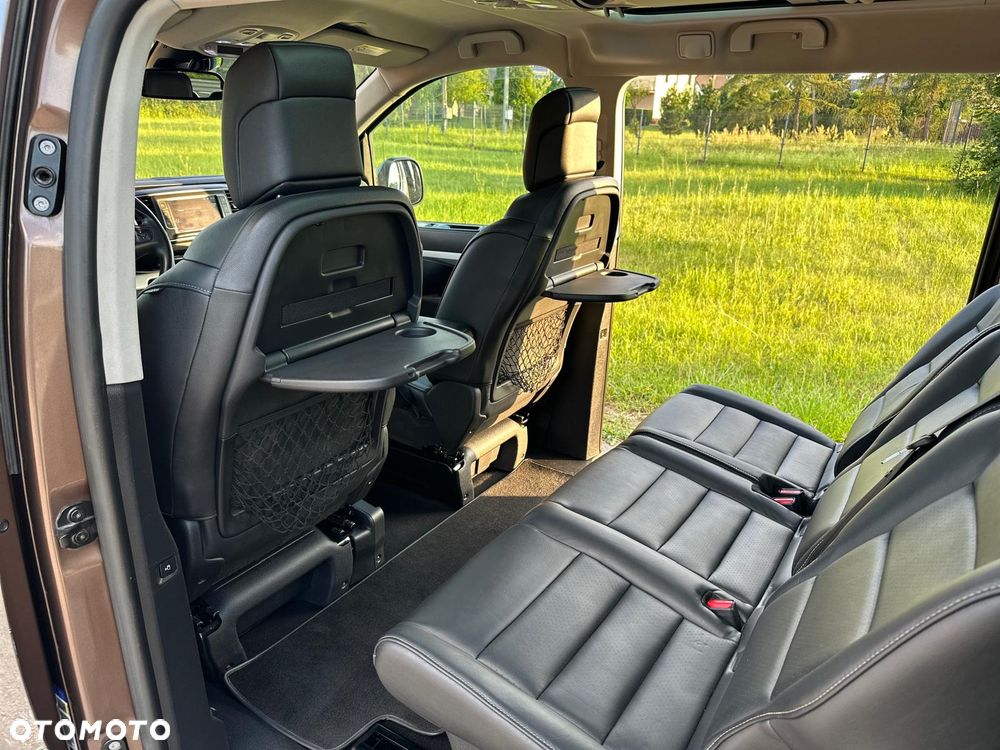 Peugeot Traveller L2 2.0 EAT8 Business VIP - 22