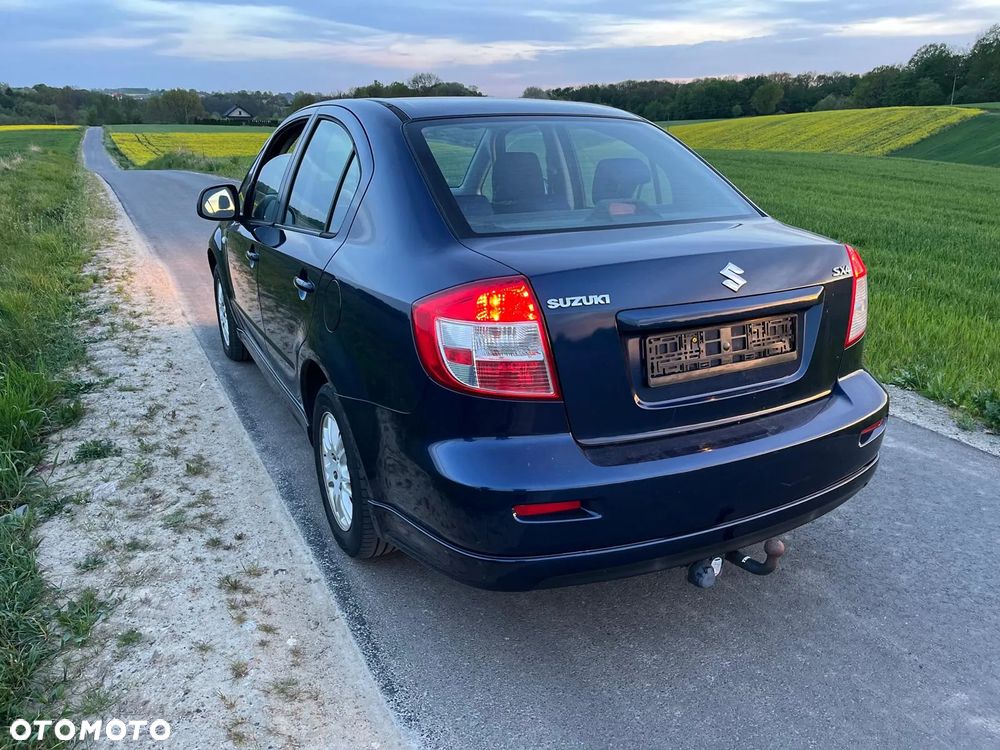 Suzuki SX4 - 23