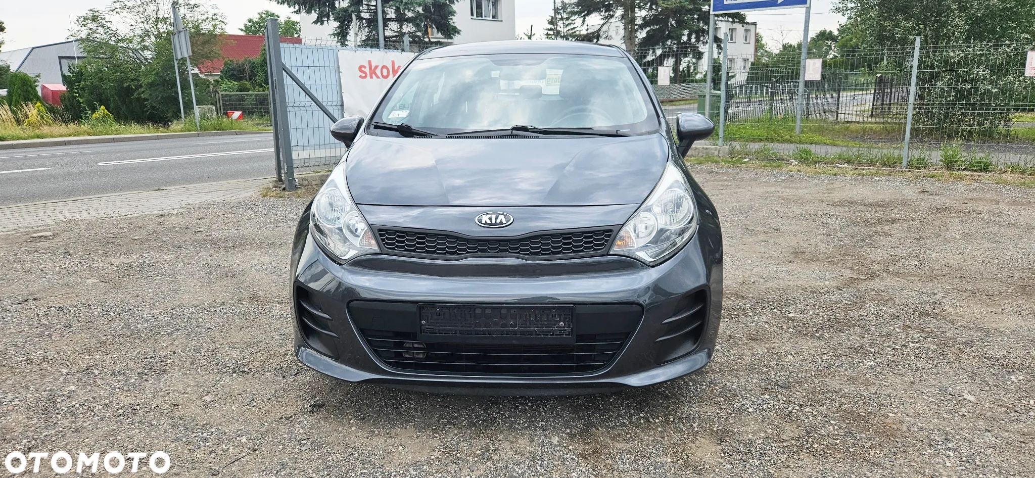 Kia Rio 1.2 Business Line Plus - 2
