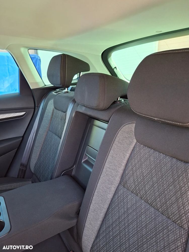 Skoda Karoq 1.5 TSI DSG Style - 10