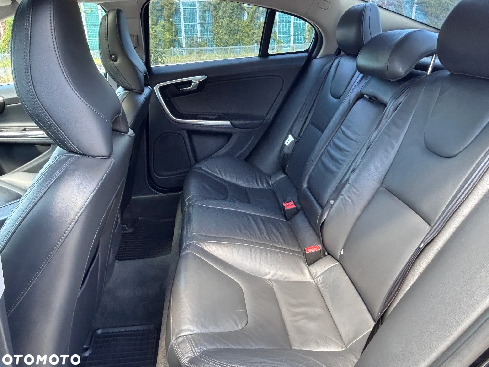 Volvo S60 2.5 T5 - 13