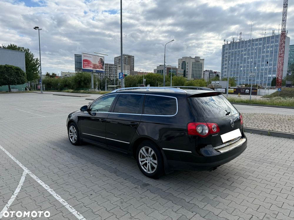 Volkswagen Passat 2.0 TDI Highline DSG - 4