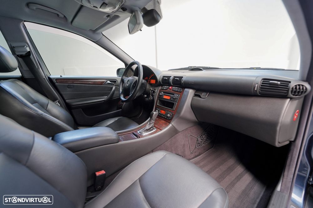 Mercedes-Benz C 220 - 8