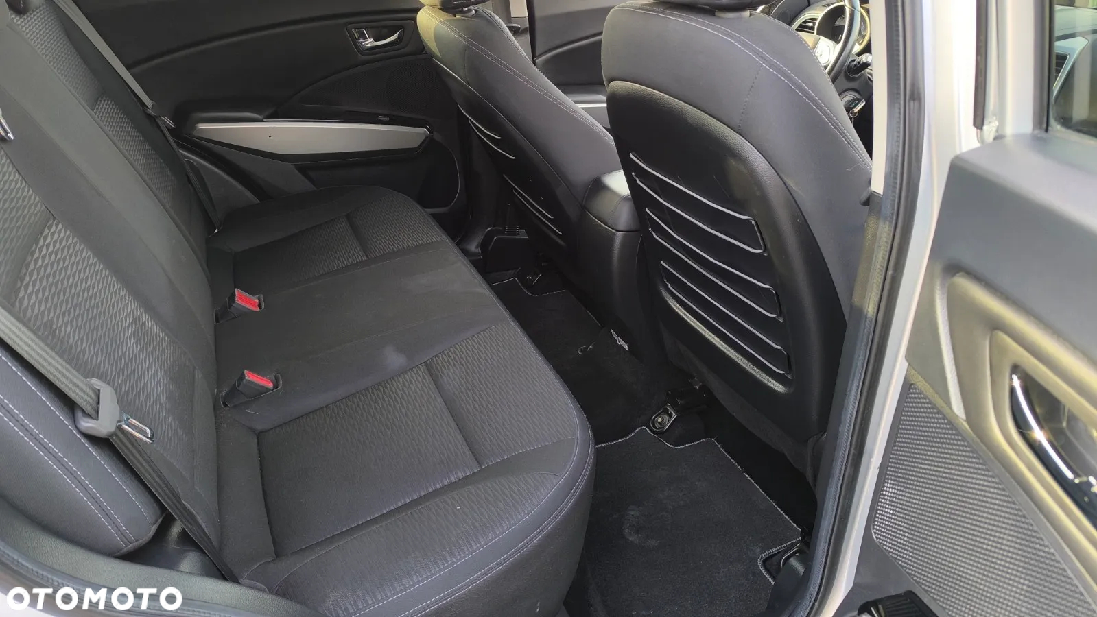 SsangYong/KGM Tivoli 1.6 Quartz - 15