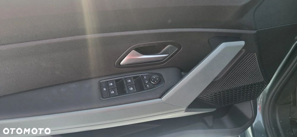 Dacia Duster 140 Journey - 24