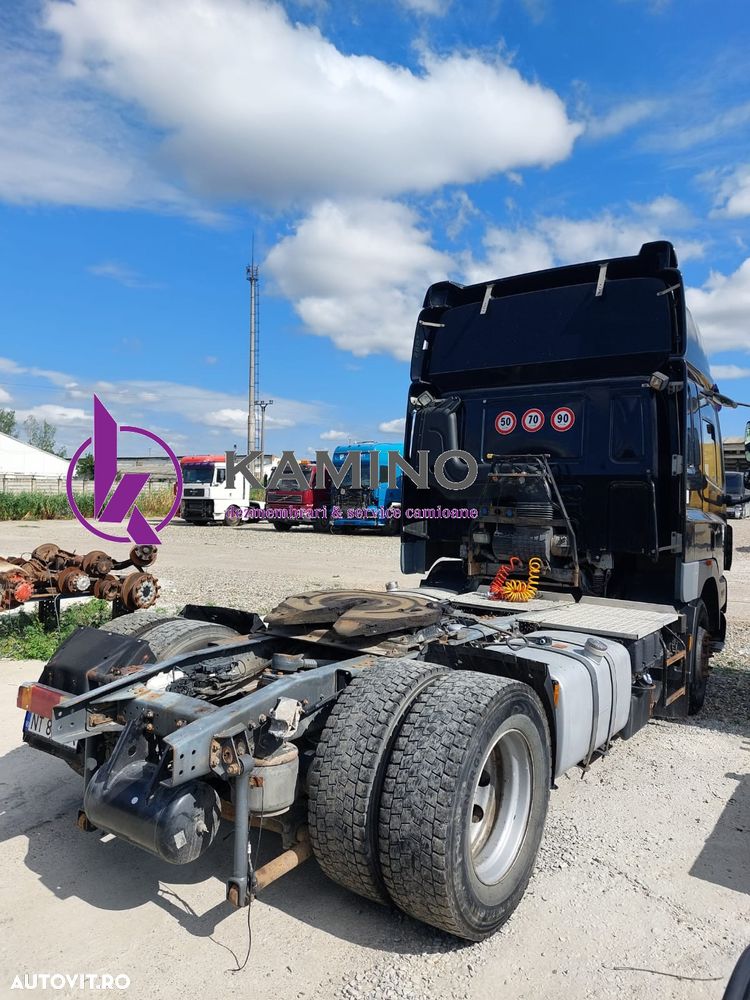 Dezmembram DAF CF 85 - 4