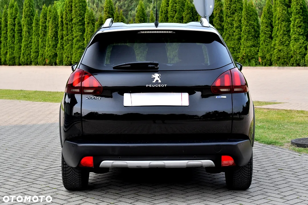 Peugeot 2008 1.2 Pure Tech GPF Allure S&S - 14