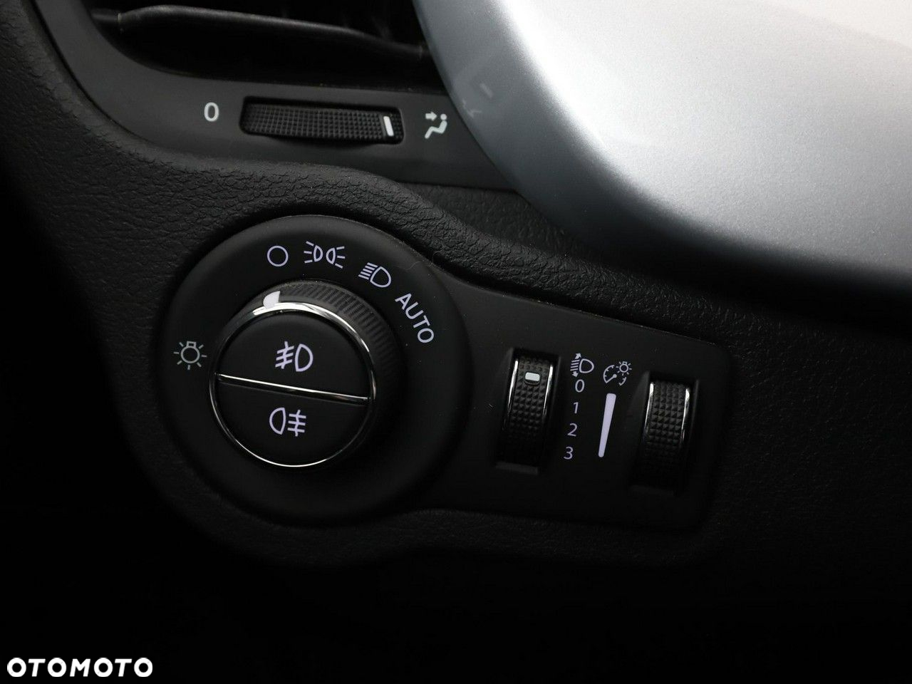 Fiat 500X 1.4 MultiAir Lounge - 36