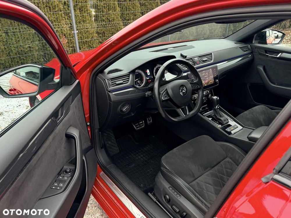 Skoda Superb 2.0 TSI Sportline DSG - 9