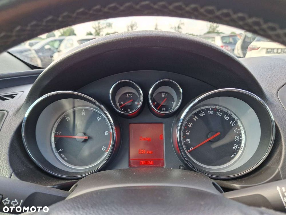Opel Insignia 2.0 CDTI Cosmo - 14