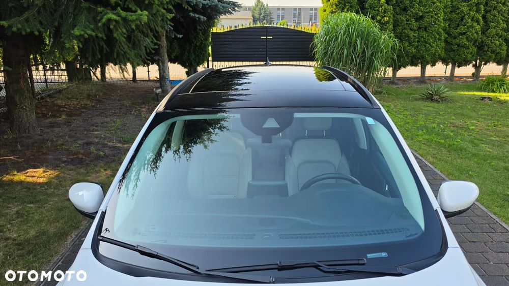 Ford Kuga - 12