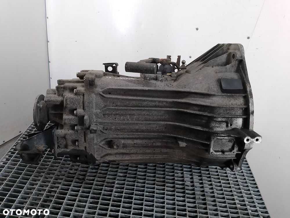 SKRZYNIA BIEGÓW MANUALNA IVECO DAILY III 5S270  8870879 2.3 HPI - 6