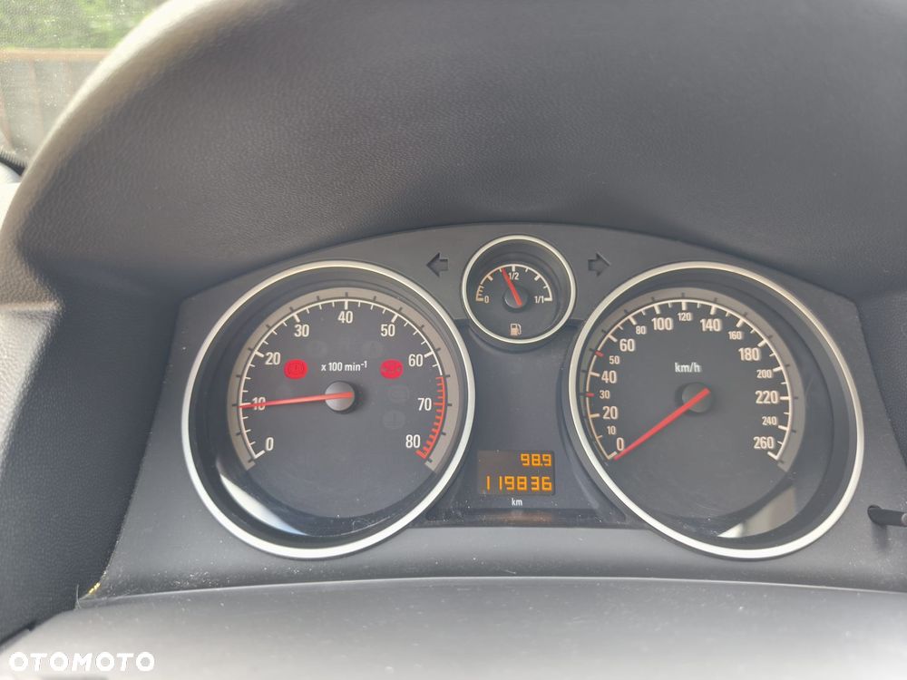 Opel Astra 1.8 Cosmo - 17