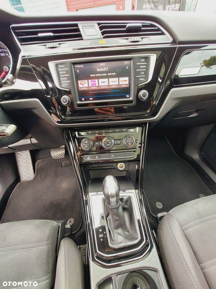 Volkswagen Touran 2.0 TDI BMT Highline DSG - 6