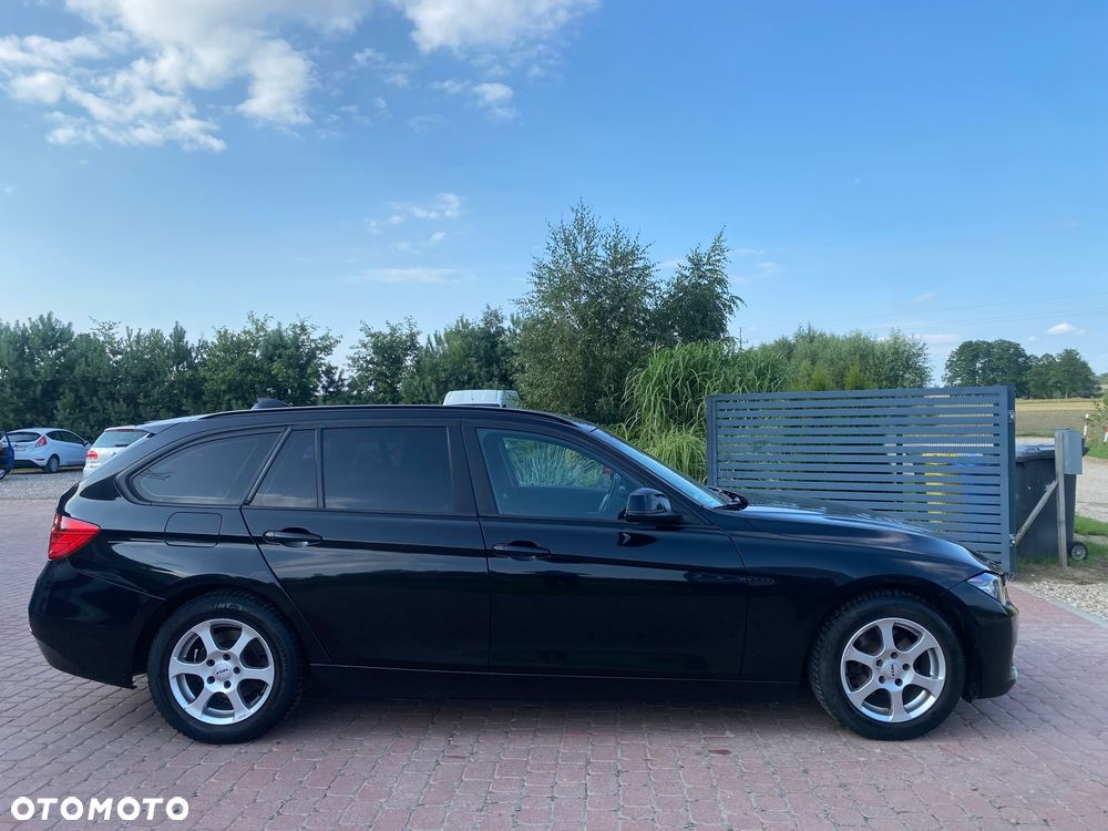 BMW Seria 3 - 25