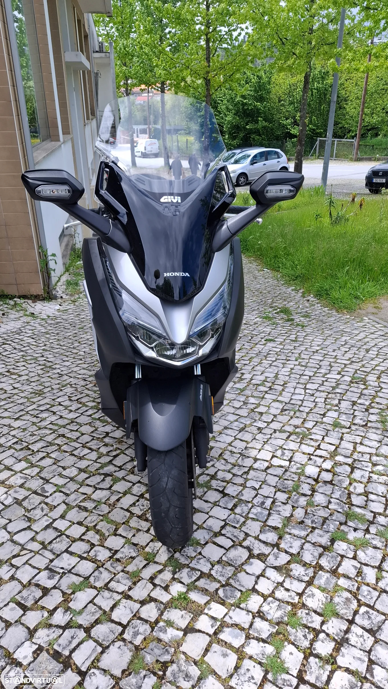 Honda Forza - 4