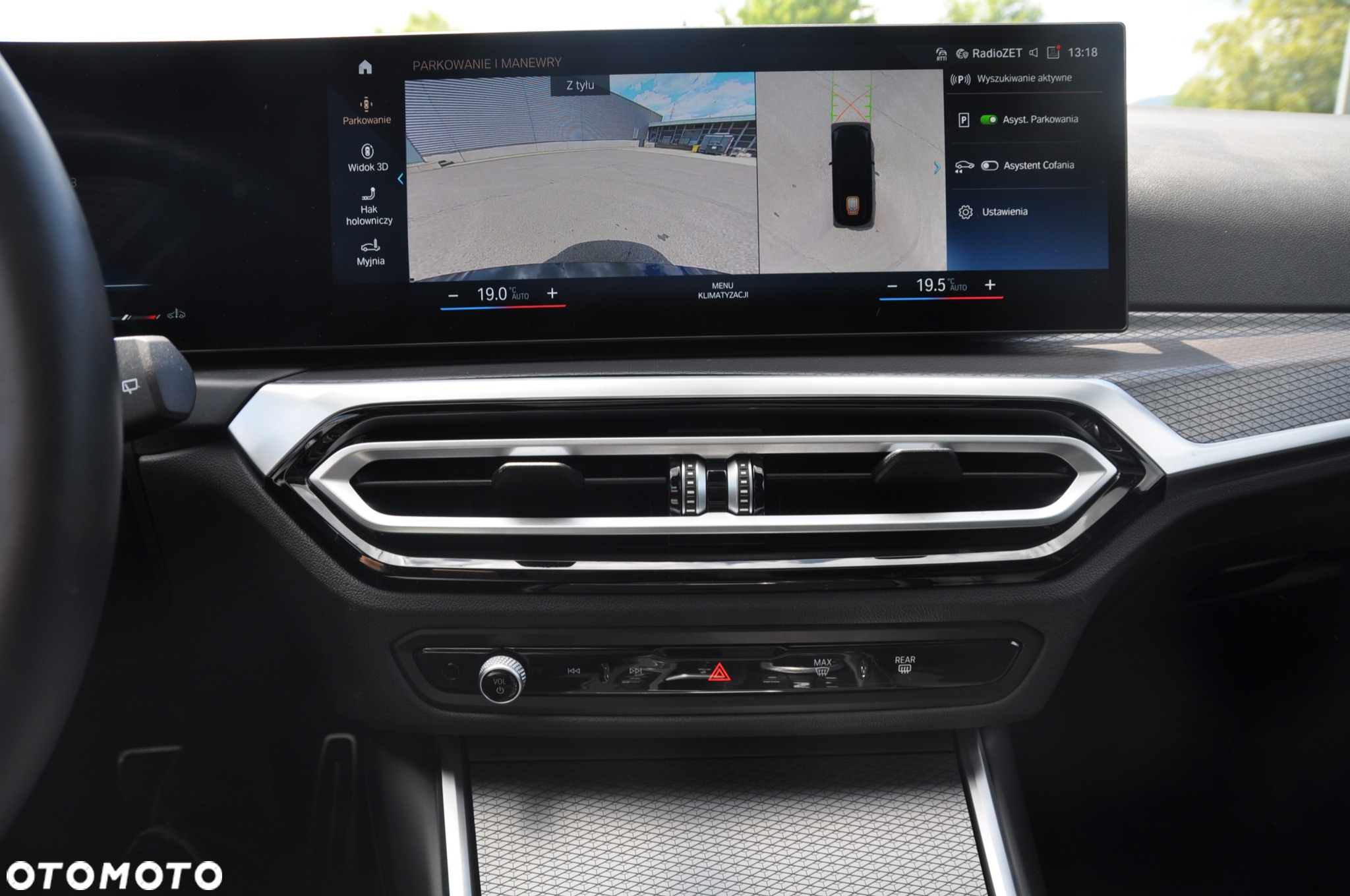 BMW Seria 3 320d Touring xDrive M Sport - 24