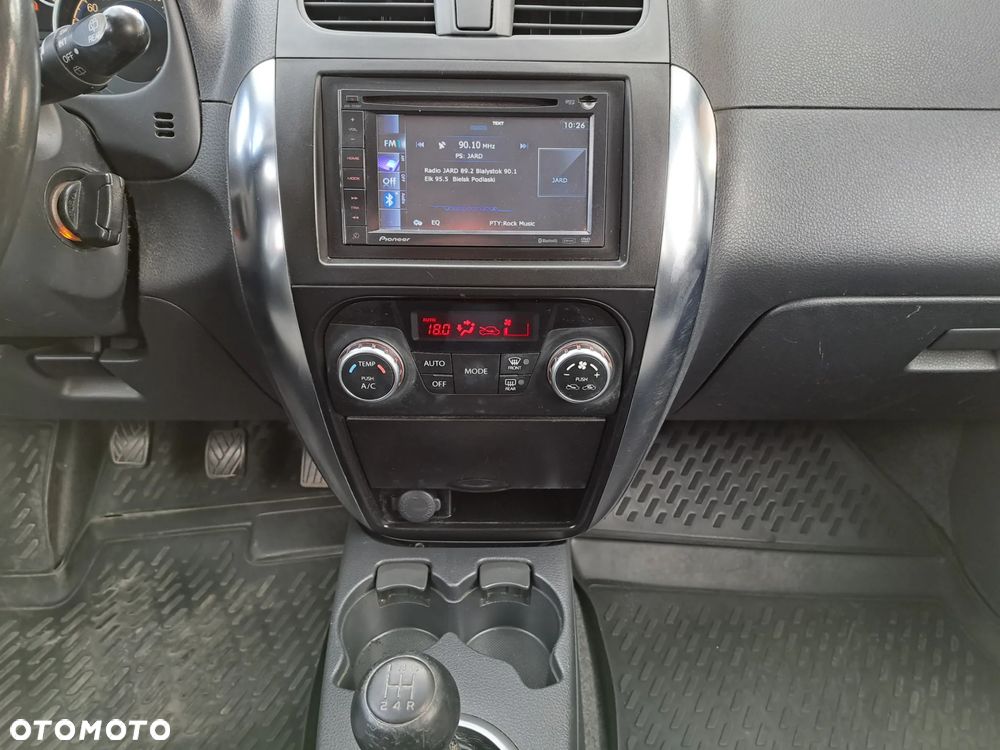 Suzuki SX4 - 23