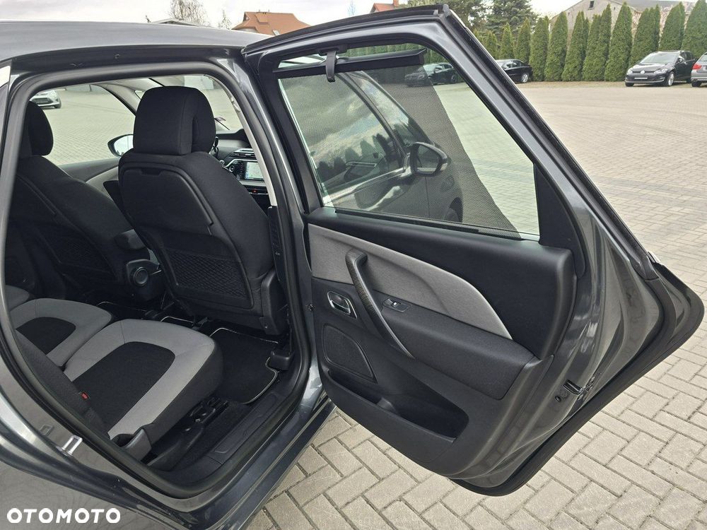 Citroën C4 Picasso - 21